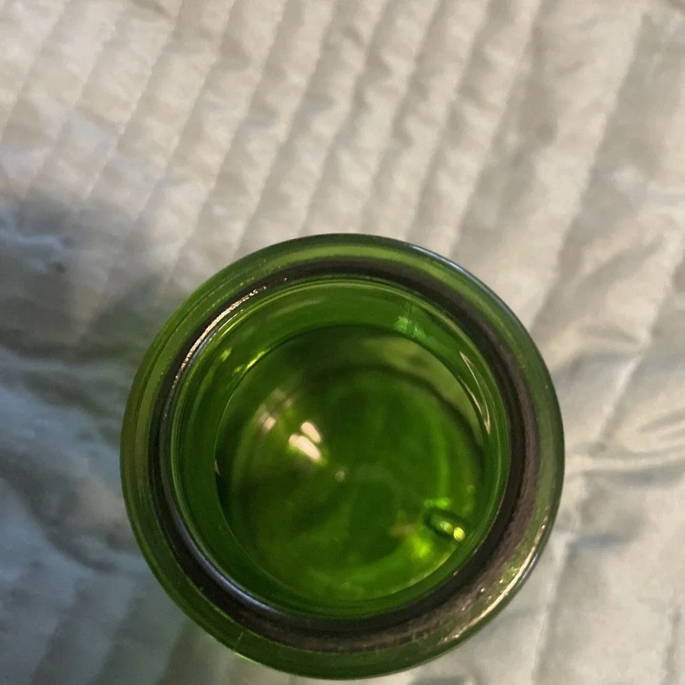 N/A excellent green